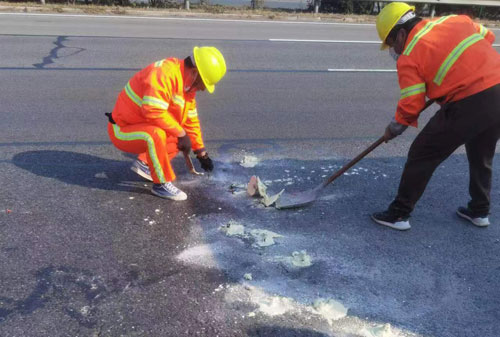 大兴公路下沉注浆加固